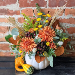 10/23 Workshop: Pumpkin Arrangement